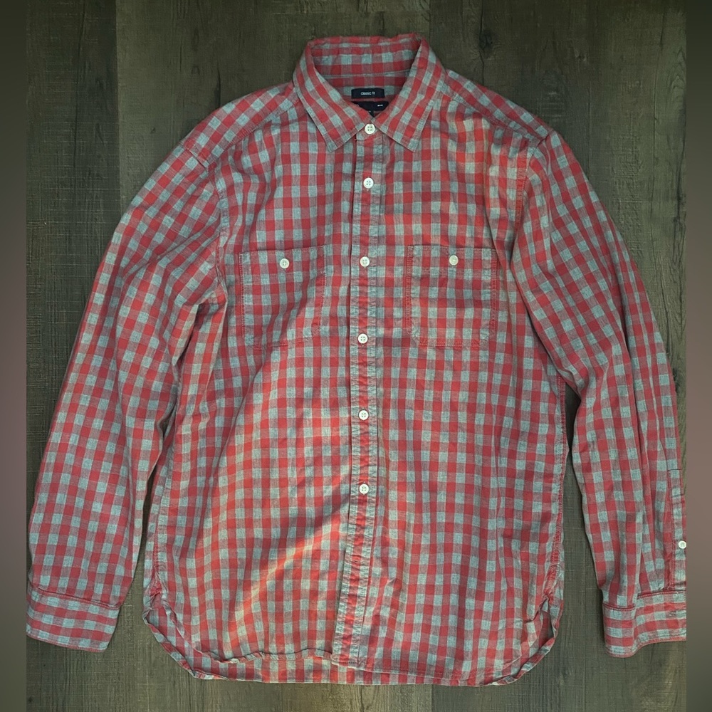 Gap Button Down Checkered shirt